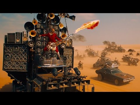 Leer het oorsprongsverhaal van de gitarist van Mad Max