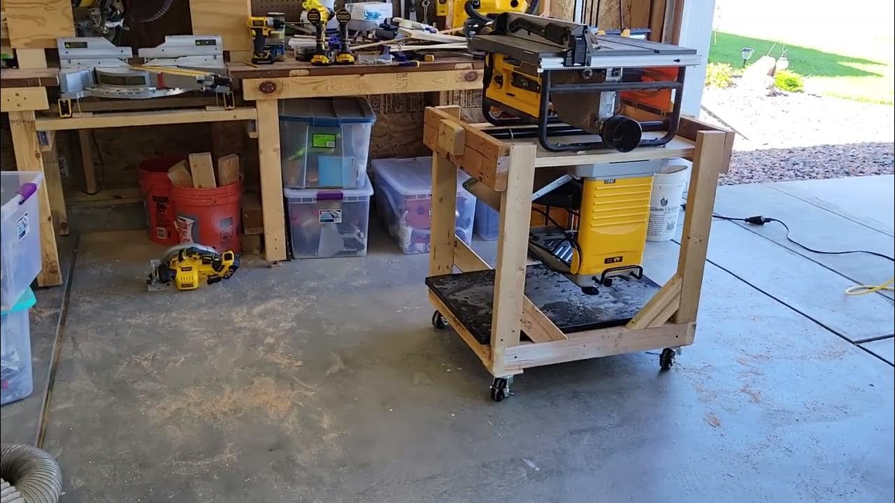 Table Saw outfeed table and flip top cart YouTube