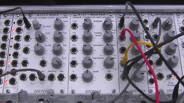 Doepfer A105 24 dB SSM Low Pass Filter Modulation Demonstration