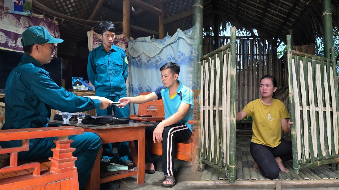 Tieu Anh was suddenly harassed by her ex-husband again, her aunt and the police helped.