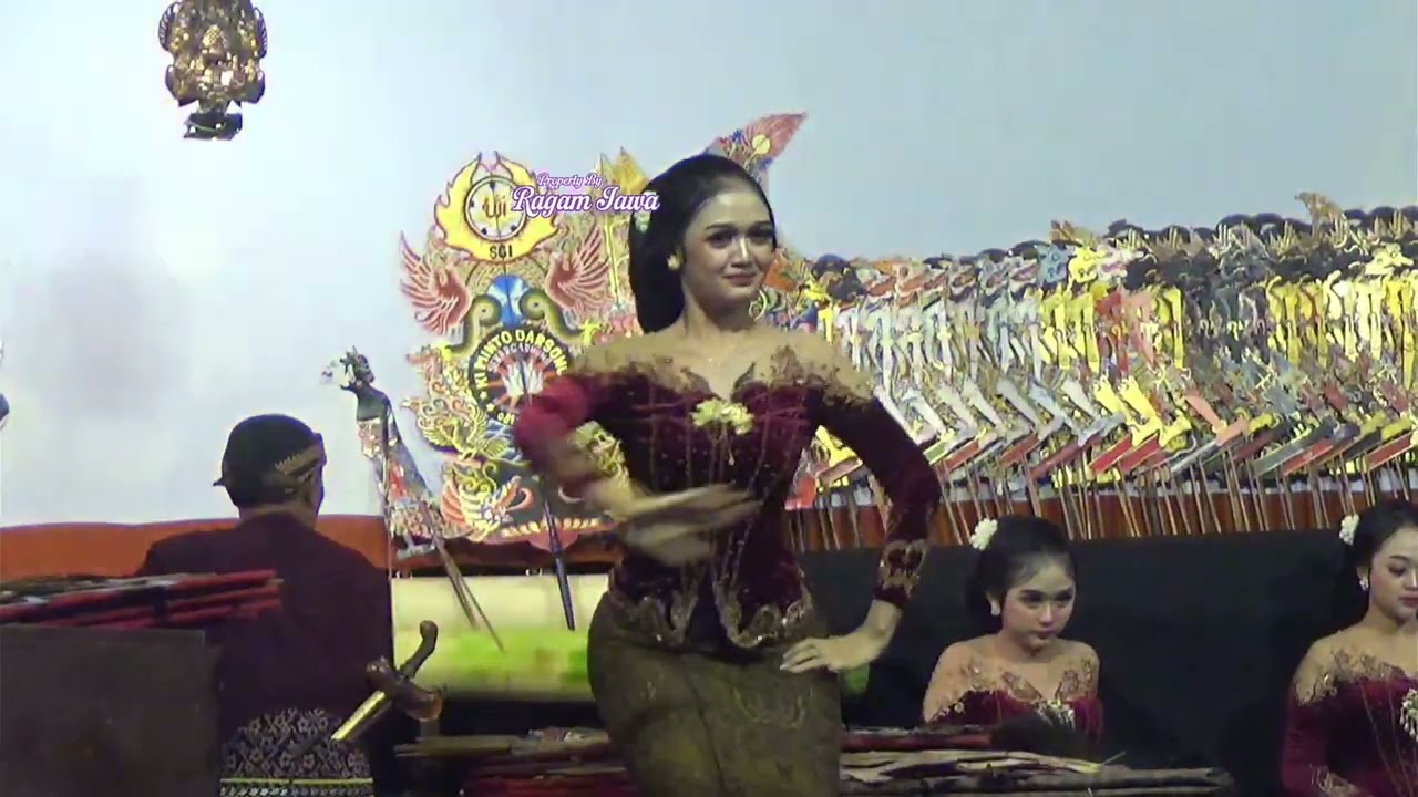 BAJING LONCAT // HANI KUSUMA