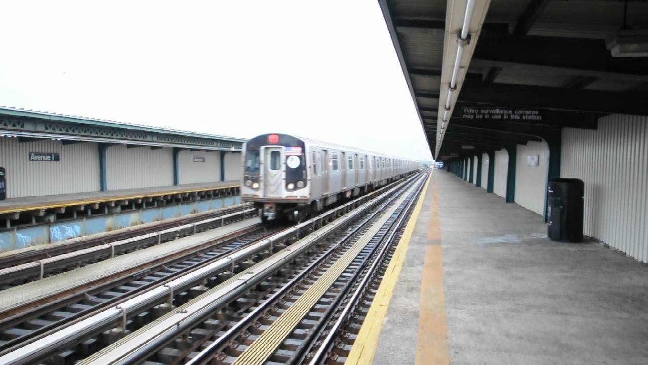 MTA NYC Subway R160A F Express Train via Avenue I - YouTube
