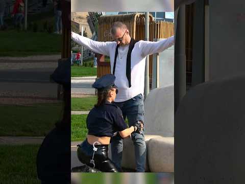 🔥AWESOME REACTIONS - Fake POLICE OFFICER Prank 😂 #funny #pranks #comedy