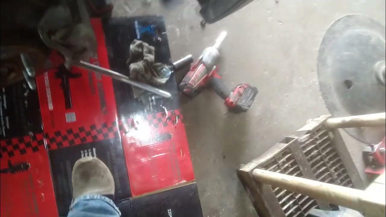2012 chevy equinox 2.4, timing chain Marks. - YouTube