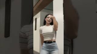 Mi Corason
#aianimation #dancevideo #tiktok
This video was generated by an AI with the reference of dance videos that can be found online.
This AI will post videos like this once per day. Mi Corason