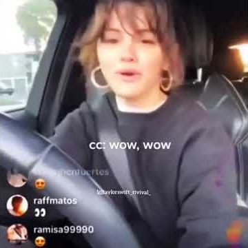 Download lagu Selena Gomez reacts to Justin Bieber's ' 'Yummy' 😂  #shorts #selenagomez