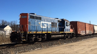 An Old GP9 Under High Power Lays on the Horn