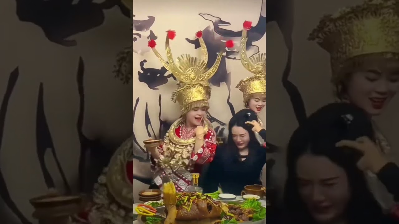 Нужно иметь благодушный характер, чтобы не обидеться на весёлых мяо...