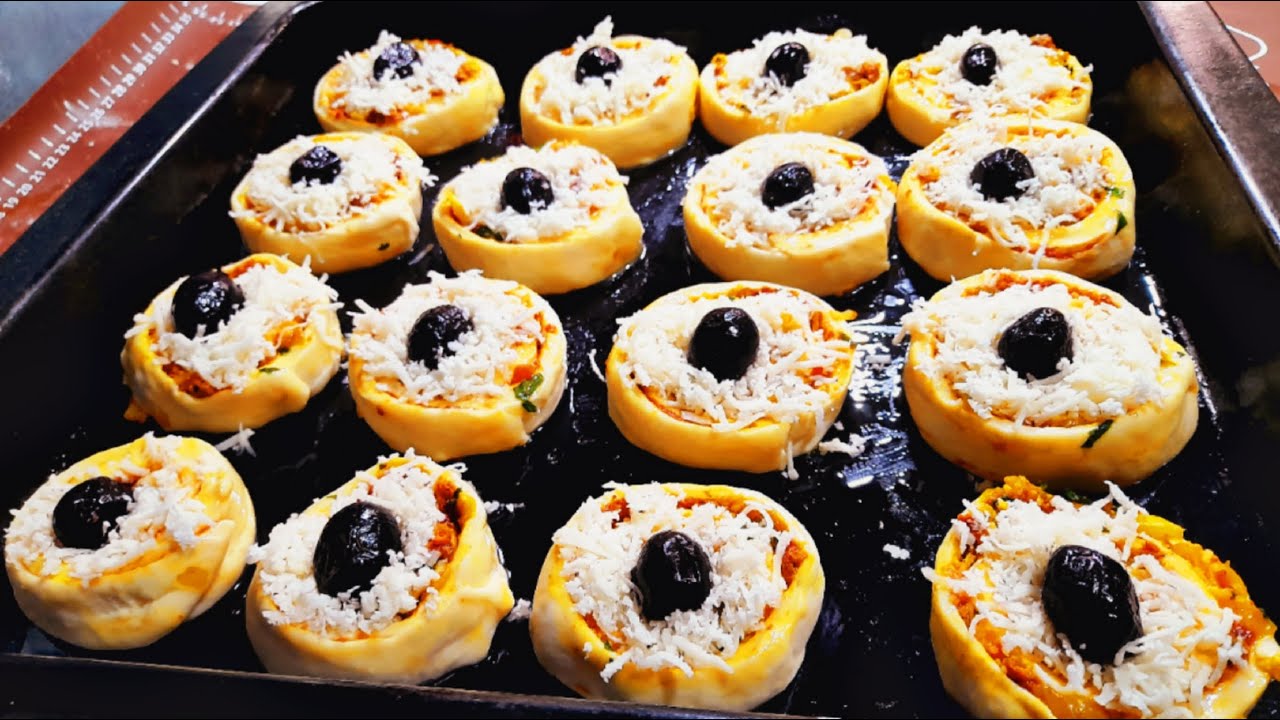 أسرع وألذ ميني بيتزا أو بيتزا رولي بسيطة ومذاق خطير اقتصادية وسهلة بلا تعب