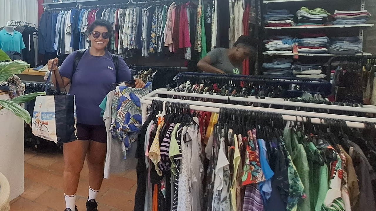 BRECHÓ HORTA COMUNITARIA GARIMPEI  MUITAS PEÇAS BOAS 😁