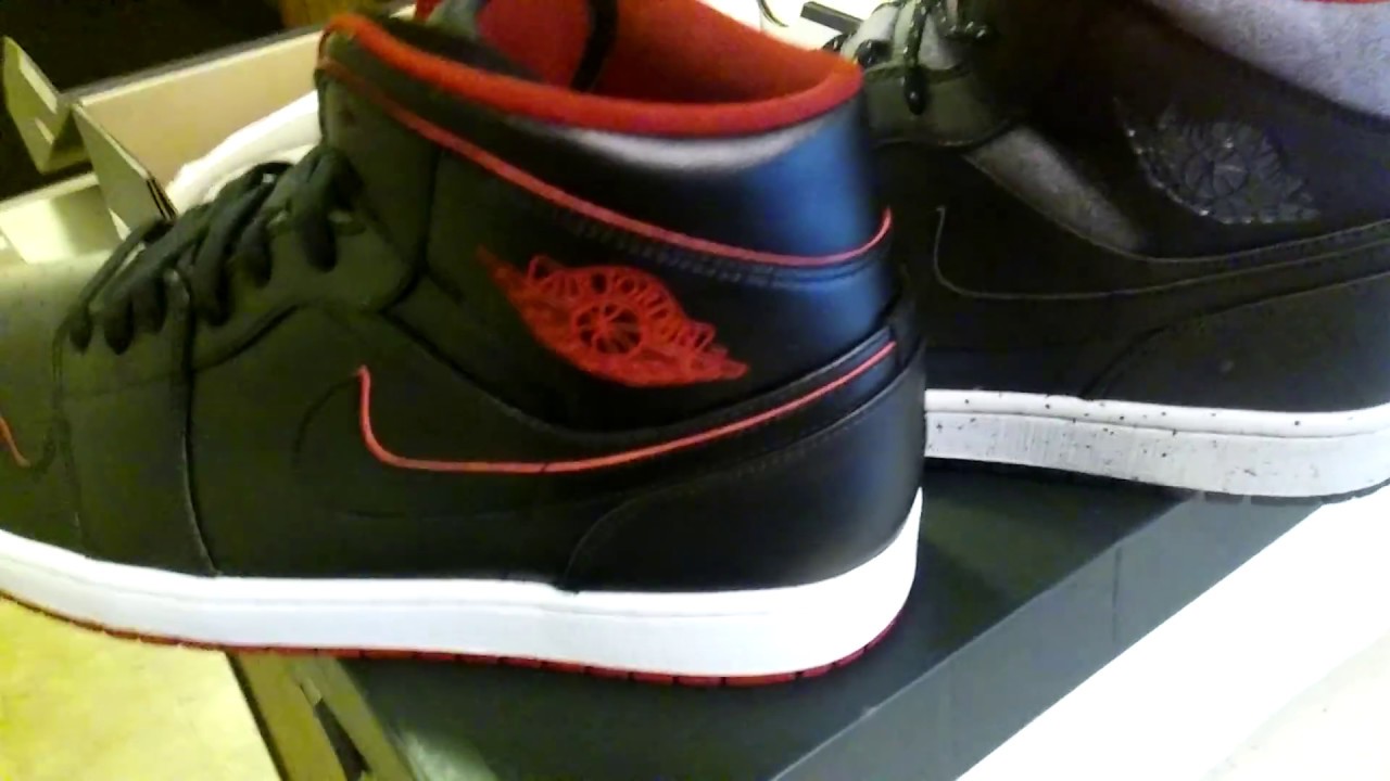 Air Jordan 1 Mid Christmas Gift White Black Red Mens Shoes 554724-607 - Sepjoy