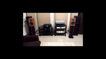 Cambridge Audio Stream Magic 6, Musical Fidelity M3i, Dynaudio Focus 140.