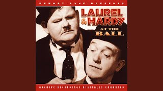 Video thumbnail of "Laurel and Hardy - Honolulu Baby"