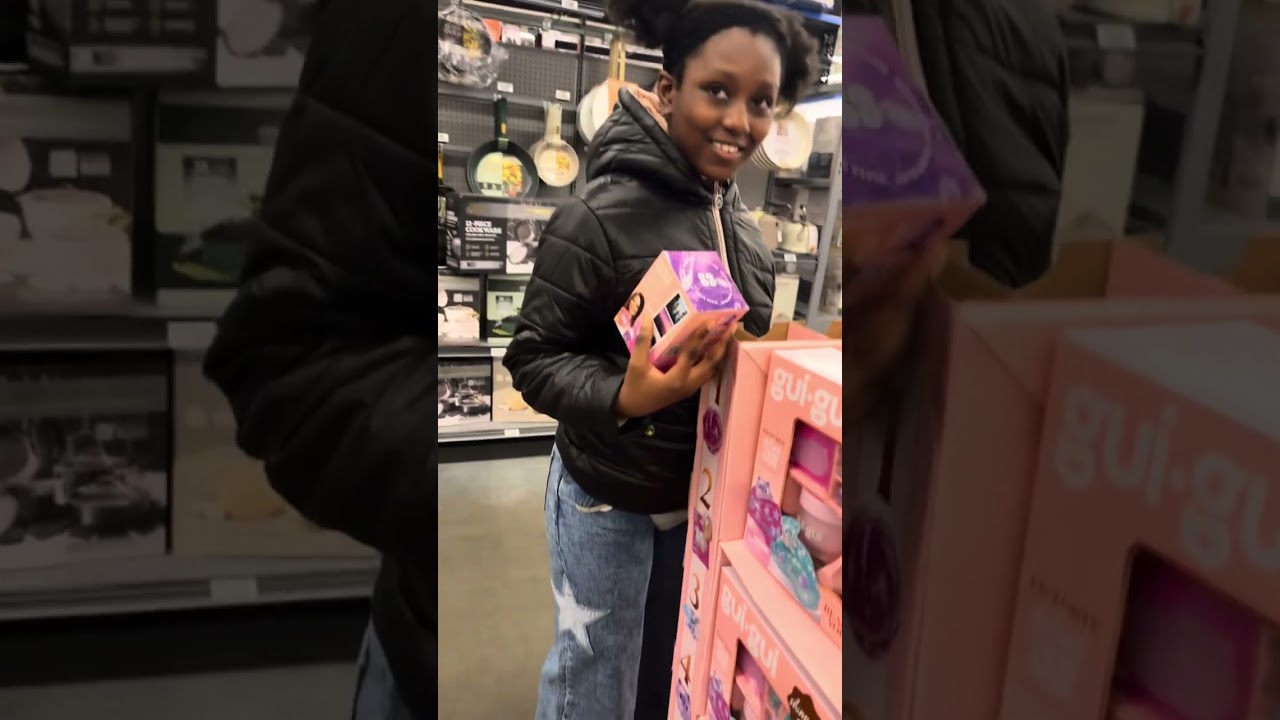 Come with us to Walmart 