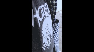 Blink 182 - cynical | video clip cover