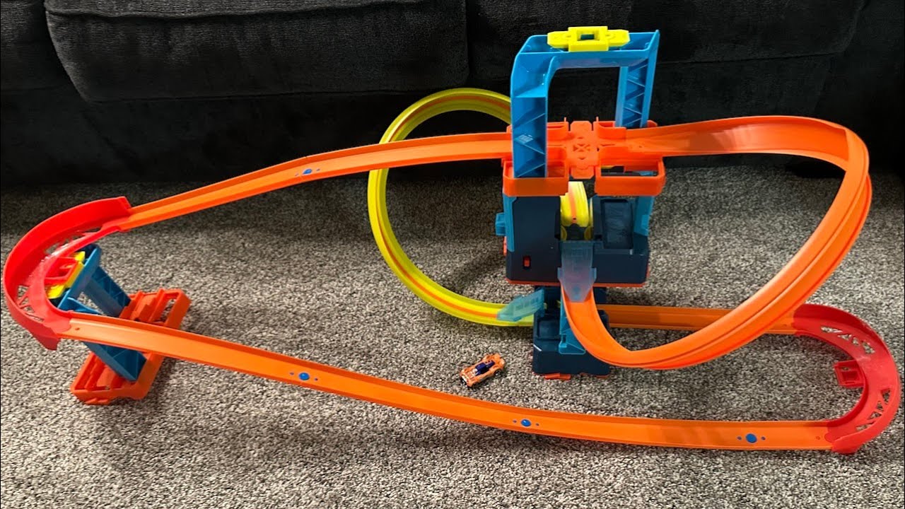 hot wheels track builder unlimited power boost box track set Hot Wheels Track Builder Unlimited Power Boost BoxTrack Set | GNJ01