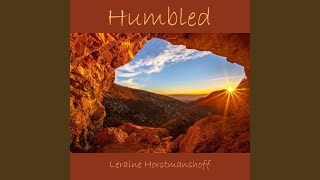 Video thumbnail of "Leraine Horstmanshoff - Desert Song"