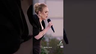 Video thumbnail of "Adele - Hello (One Night Only)"