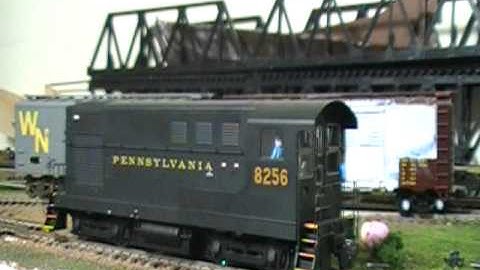 Start Up & Running The Proto 2000 H10-44 With DCC & Sound