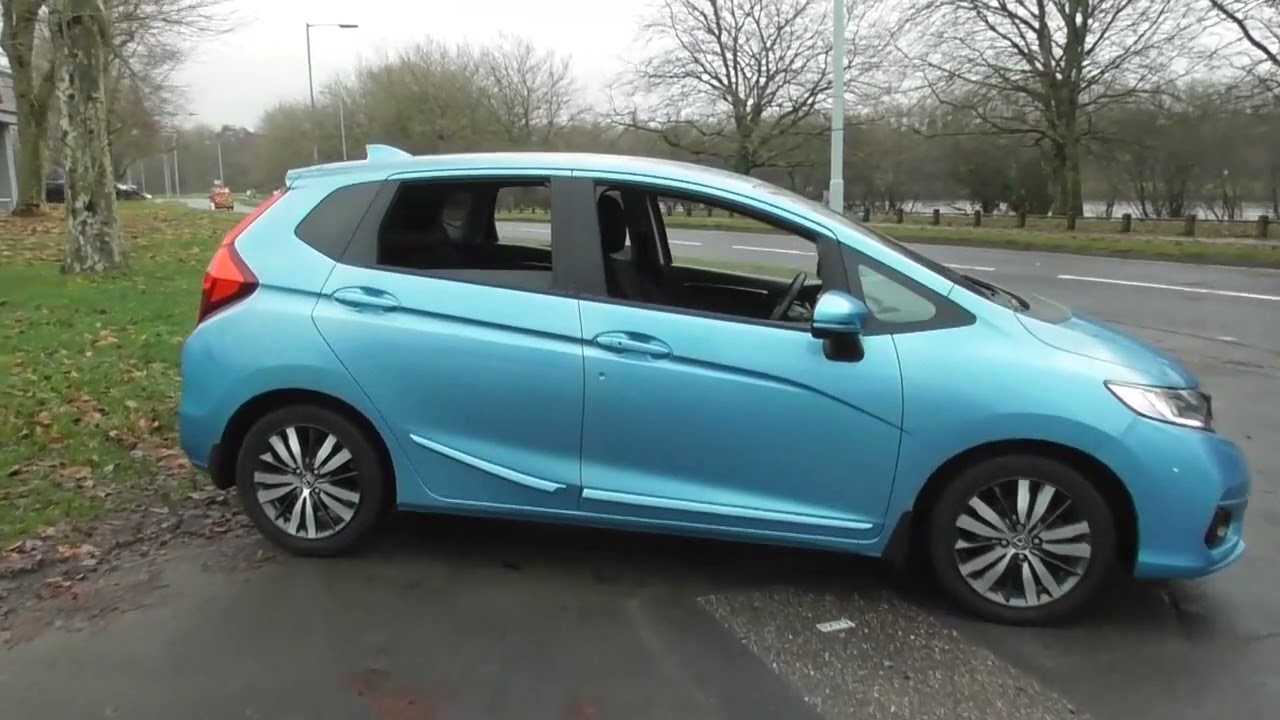 Honda Jazz 1.3 Ex Navi I-Vtec finished in Sky Blue Metallic