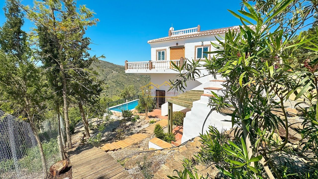 🦋 Beautiful Villa FOR SALE between Torrox and Frigiliana Countryside (Málaga, Spain) 💰 495.000 €
