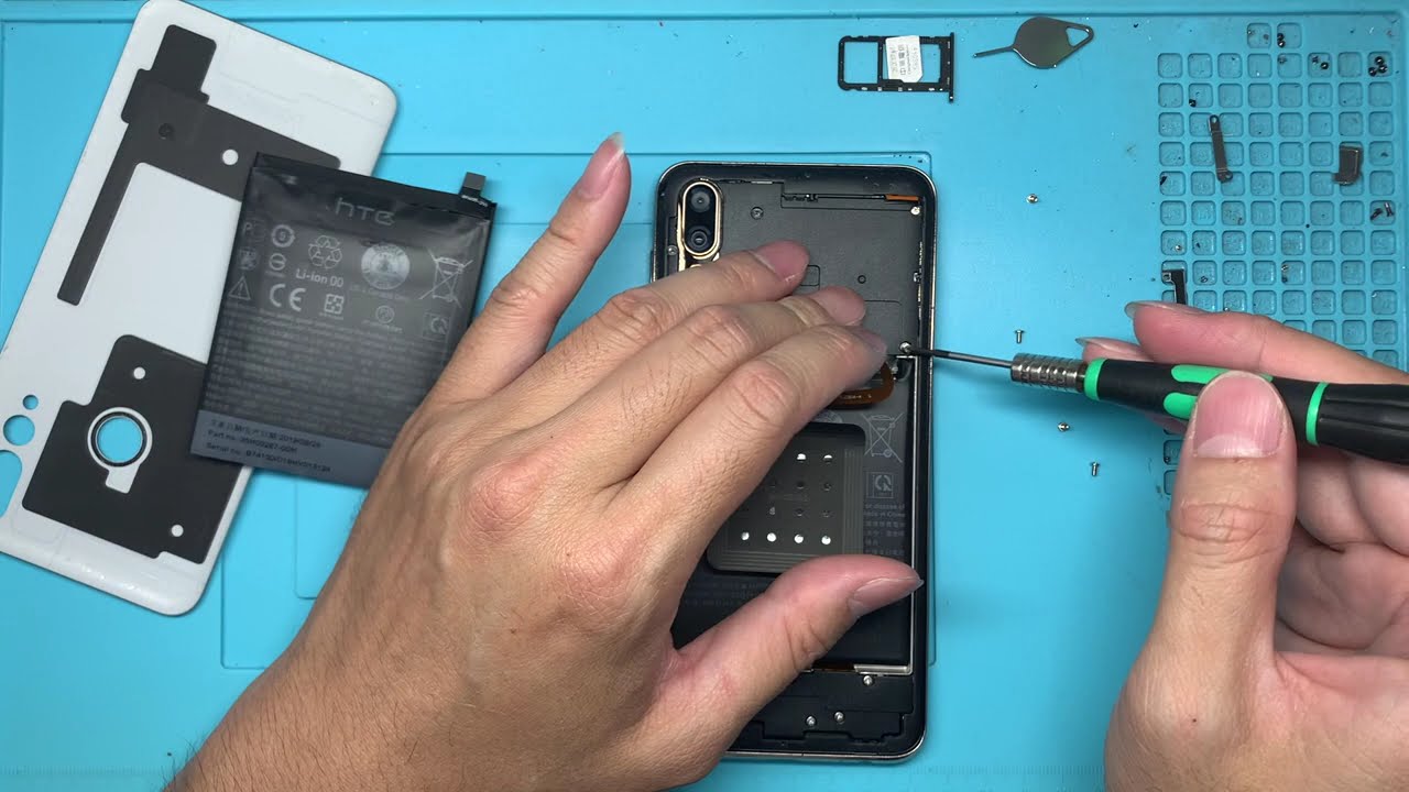 HTC Desire 19 + Replace Battery (HTC Desire 19 + 更換電池)