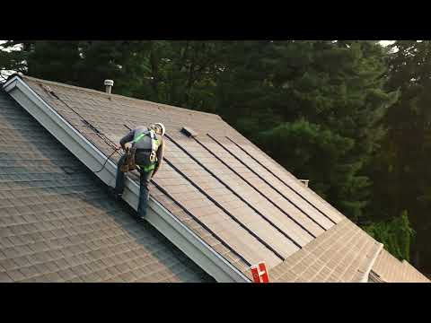 DeVore Capital Among Exclusive Installers of New GAF Solar Shingle Systems in Florida