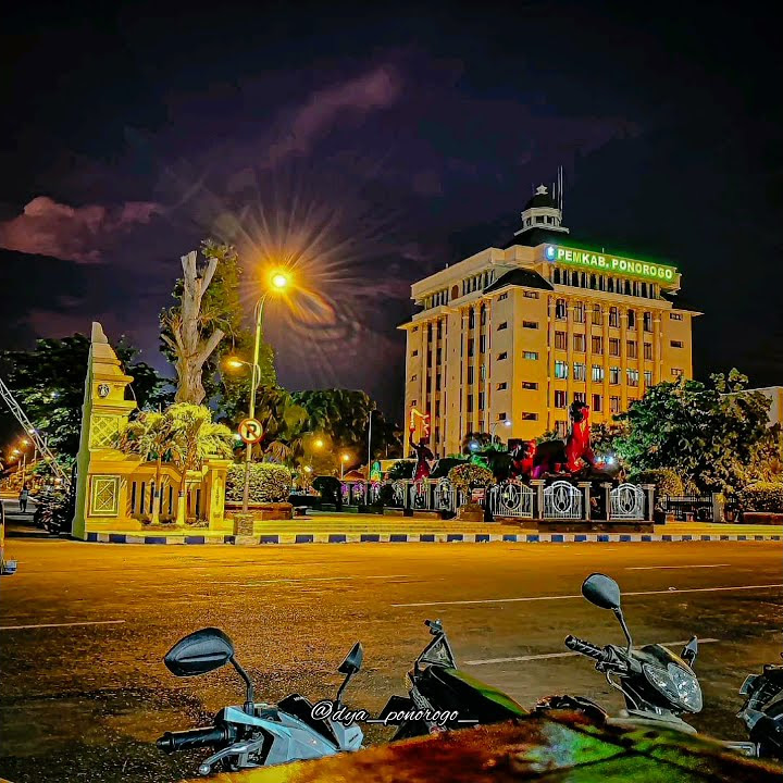 #layangdungorestu#loroatiofficial#happyasmara LDR (Layang Dungo Restu) Story WA