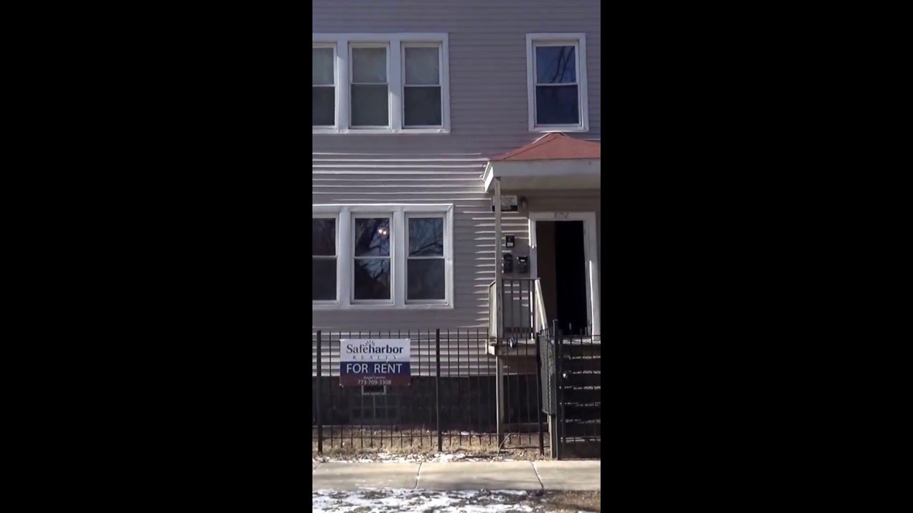 8752 S Manistee Ave, Chicago, IL 60617