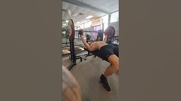 Week 3 : Comp bench backoff set 6x85kg RPE 7.5