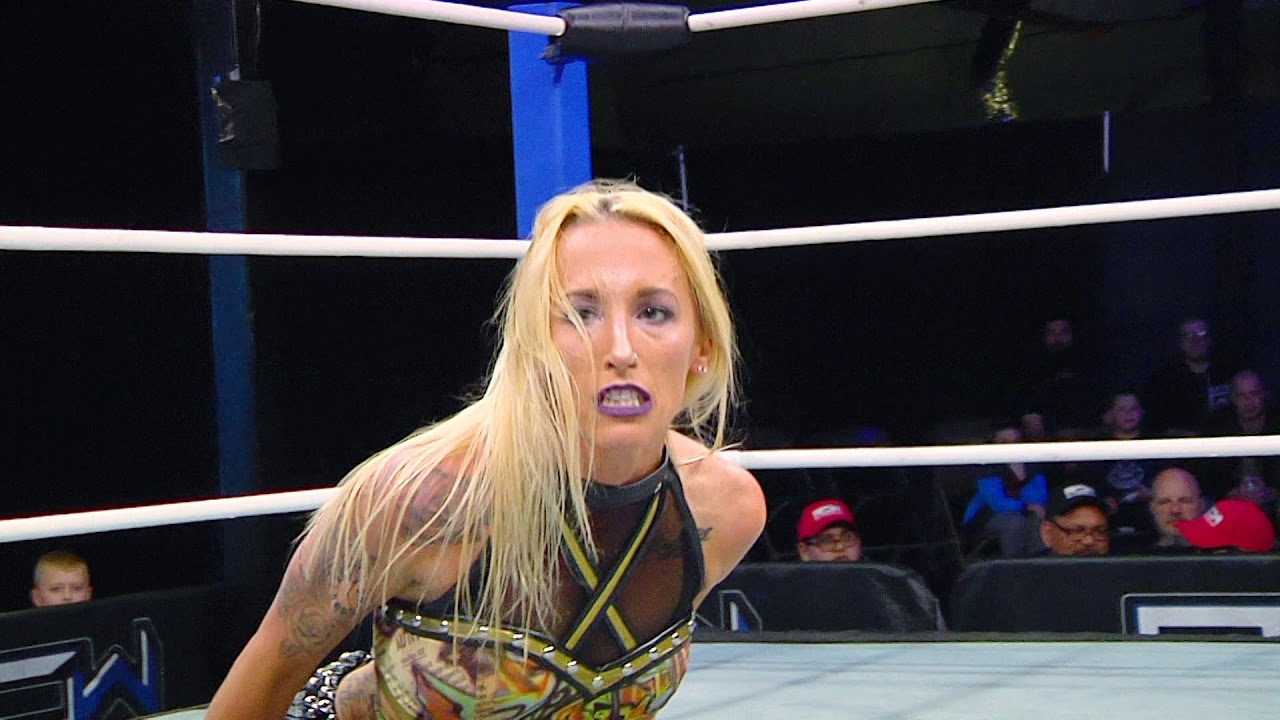 Jenna Lynn vs Allie Recks - YouTube