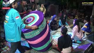 WARI LAIS JADI SINTREN