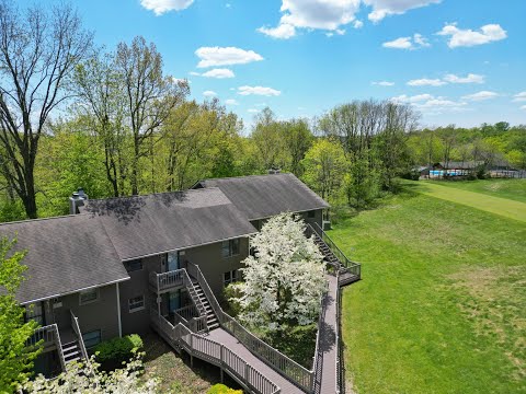 9477 S Pointe Retreat Drive, Bloomington, IN home video tour