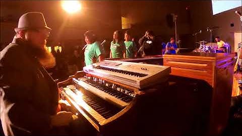 Outro snippet - Madison Fall Gospelfest 2018 - Dan Spiffy Neuman on organ and keybass