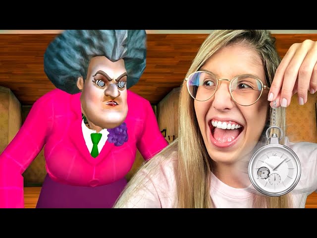 VERSÃO NOVA VS VERSÃO ANTIGA DE HALLOWEEN DO JOGO DA PROFESSORA MALVADA! (Scary  Teacher 3D) 