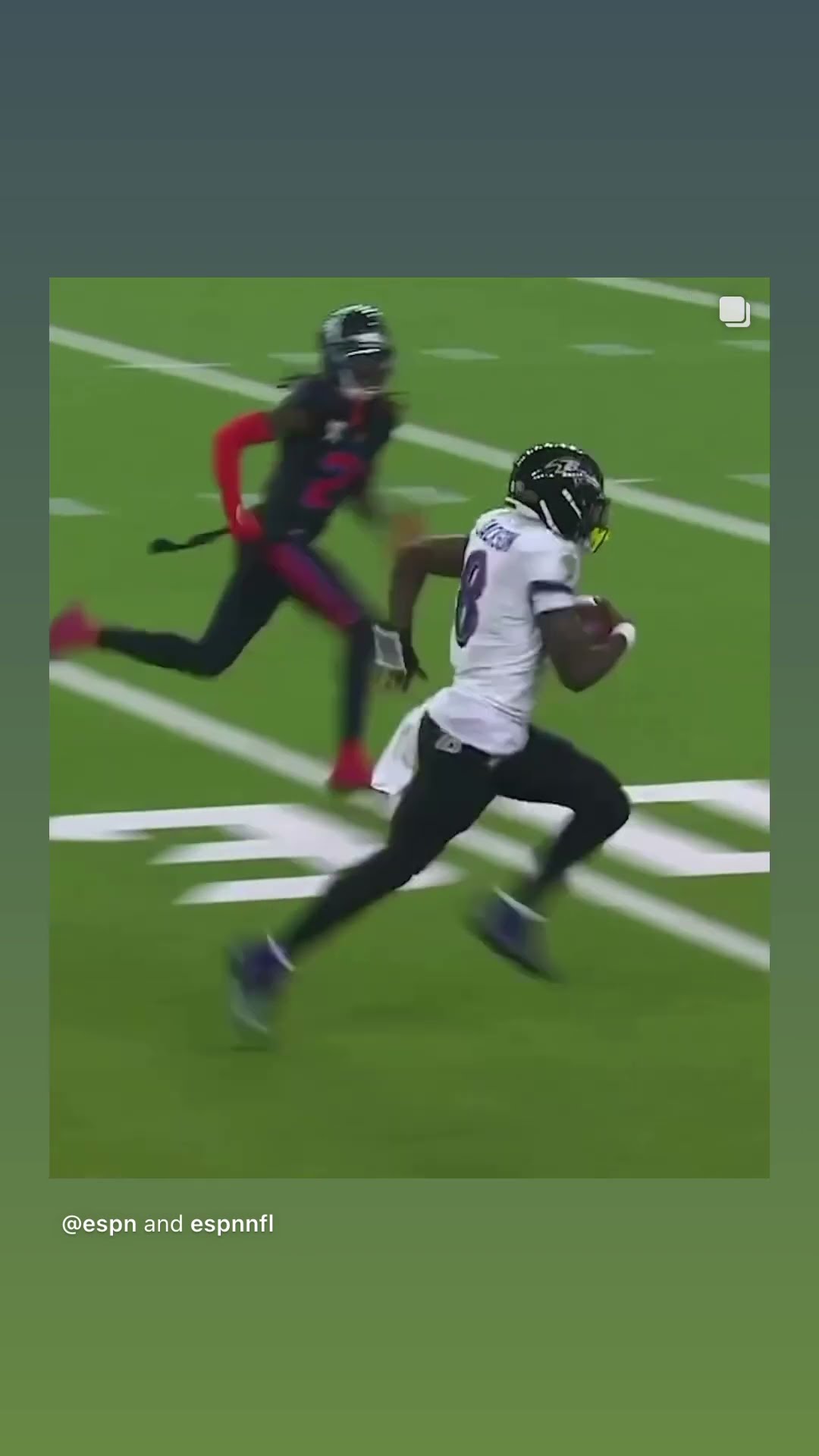 The last element #hoodnews #lamarjackson #ravens #texans #football #jogging #run #omg #how #wow #TD