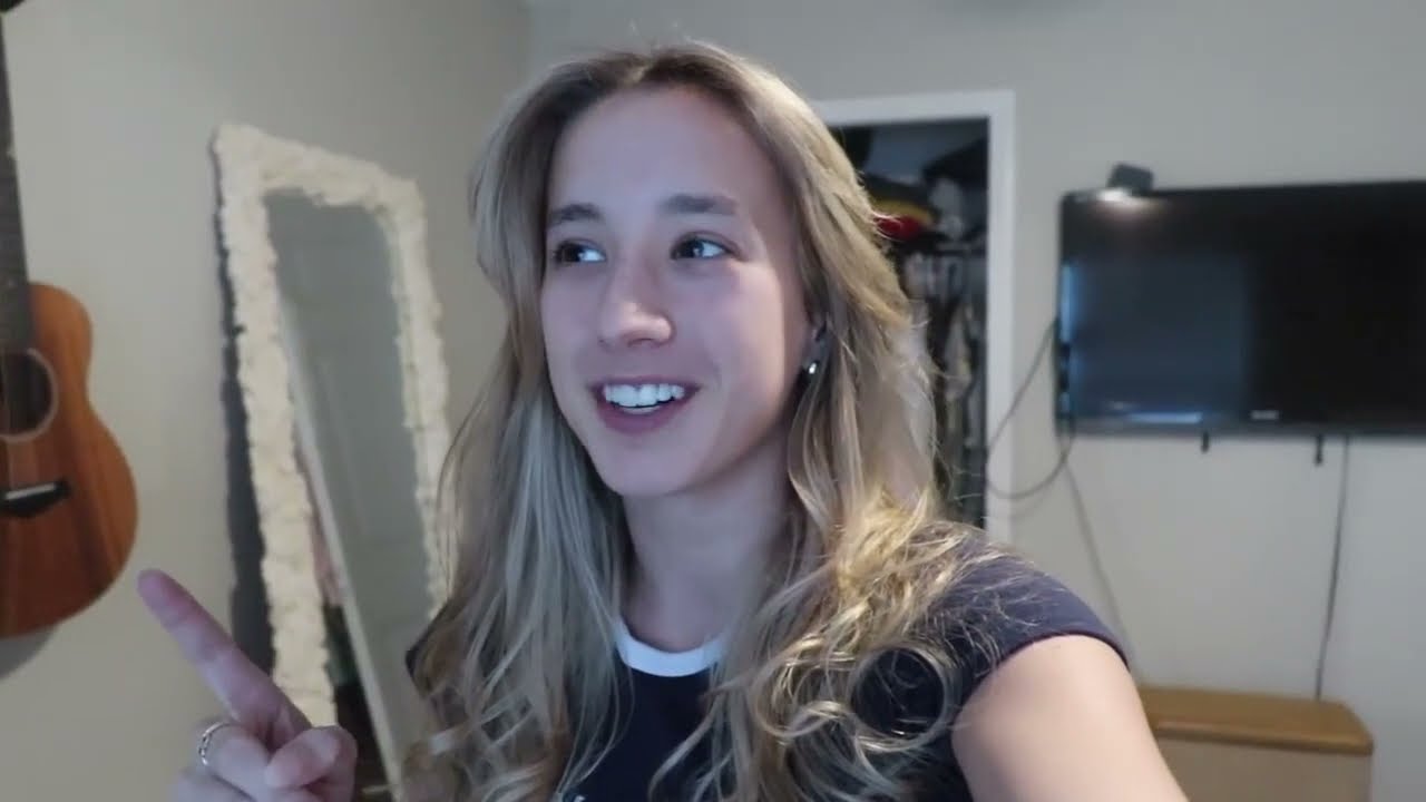 Rose Gold V7 and hair dryer set!