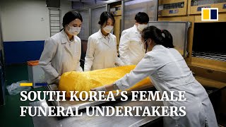 More women become funeral undertakers in South Korea as female taboos surrounding death fade Resimi