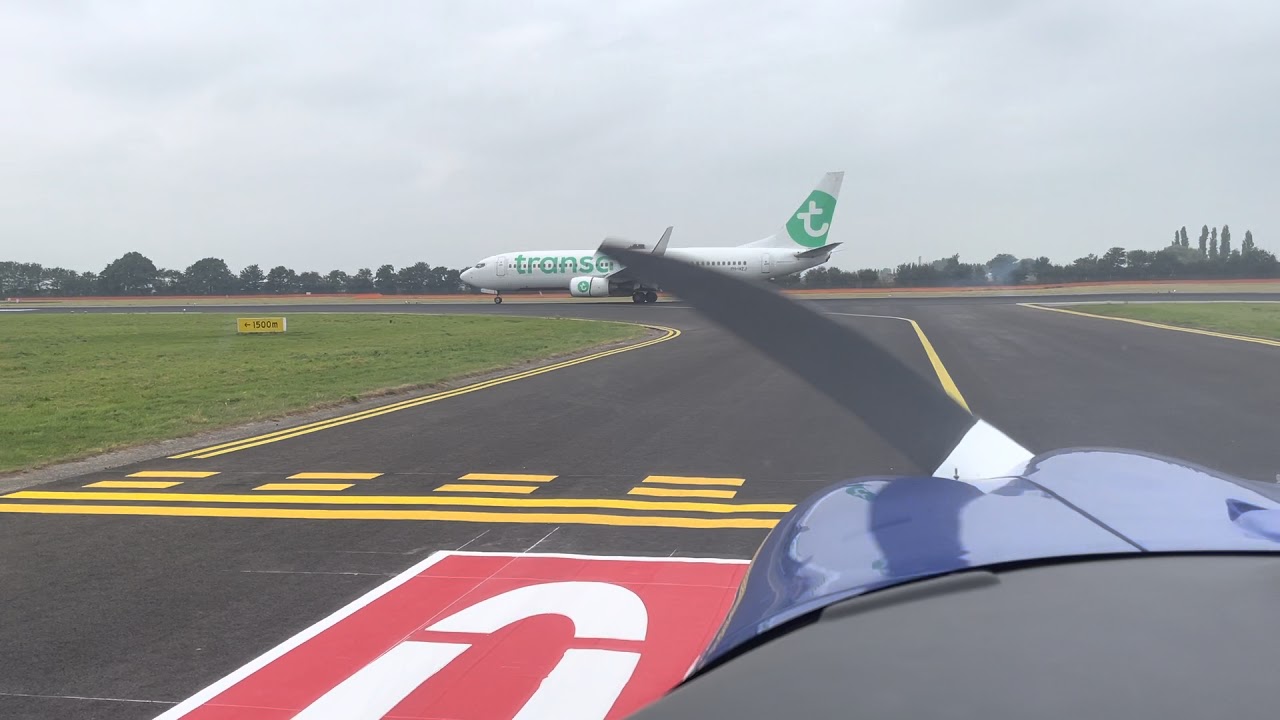 landing transavia 737 800 rotterdam airport from cockpit Dutch aviation flying the Netherlands pilot