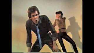 PC 2000 - Faster Faster - MTV video #2 screenshot 5