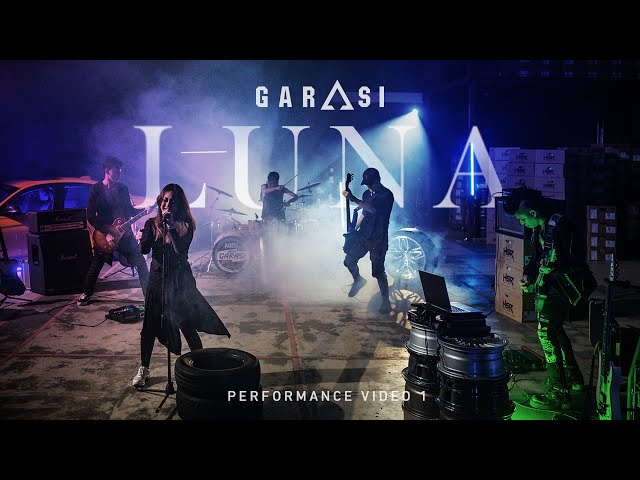 GARASI - LUNA (Performance Video) class=