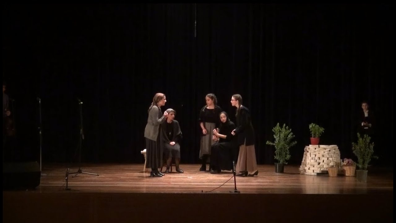 Η γυναίκα στην Επανάσταση | Παράσταση 25ης Μαρτίου Γυμνασίου