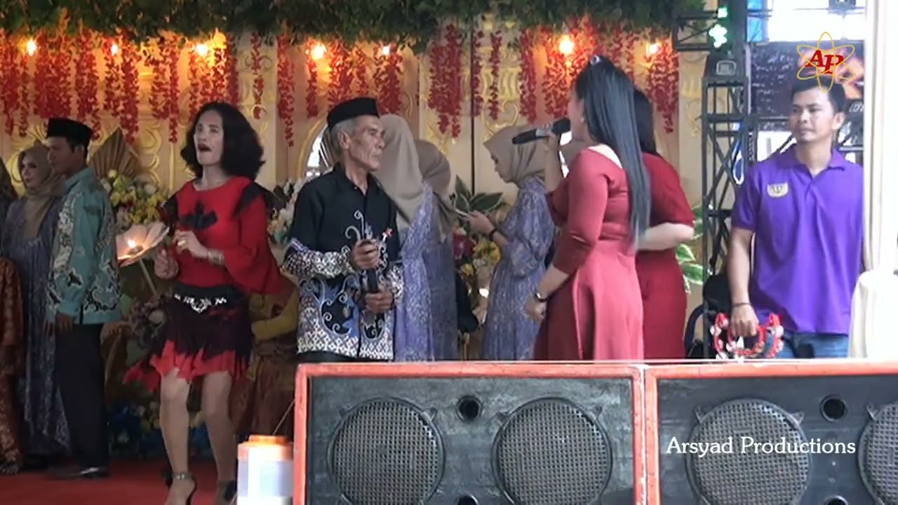 PERAWAN DESA -  DUET TAMU UNDANGAN BERSAMA  ARTIS DARI OT. PLUS KAK LEHA