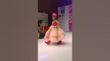 ikfw finale# season 8#gracious walk by Aarushi singh#india kids fashion week#kolkata