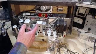 Florida AM/FM/SW Tube Radio Video #10 - Troubleshooting Distortion