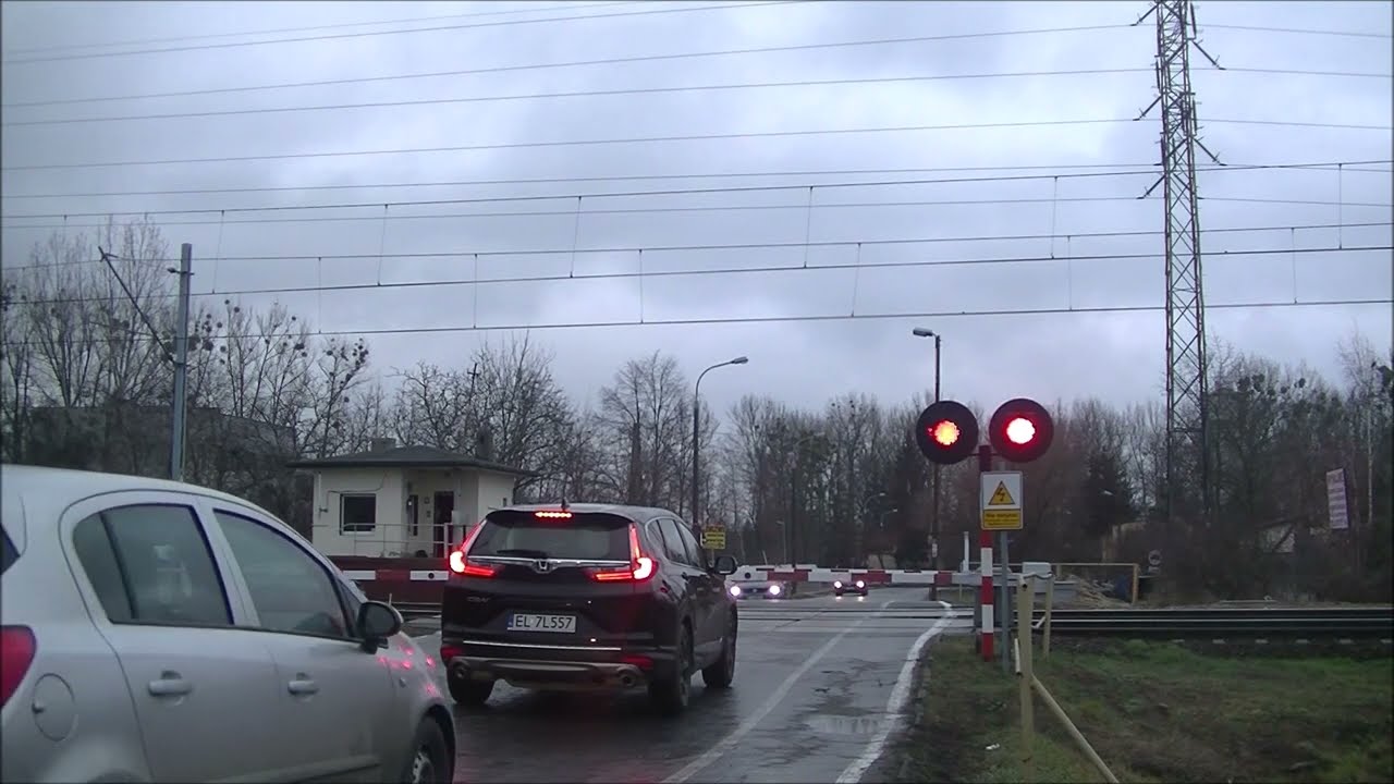 Railroad Crossing - Andrzeja Frycza-Modrzewskiego, Łódź