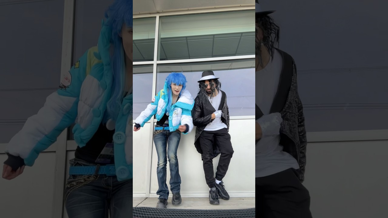 what a crossover  #aobacosplay #michaeljackson #mcmlondon