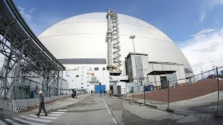 Ukraine encases destroyed Chernobyl reactor with giant dome Ukraine encases destroyed Chernobyl reactor with giant dome