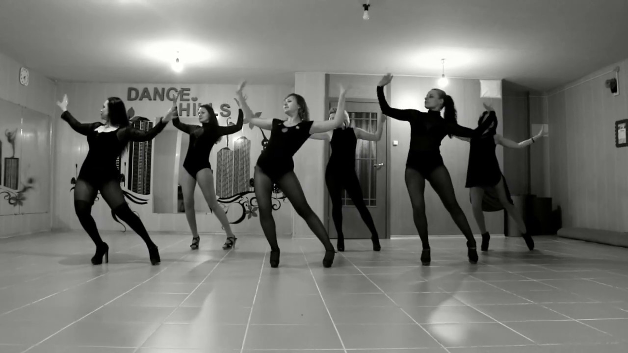 группа Strip Dance Hills sevdaliza-men-of-glass-feat-rome-fortune 
