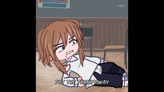 Put The Phone Away Resimi